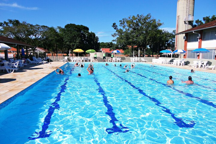 Pool 11 of 52
