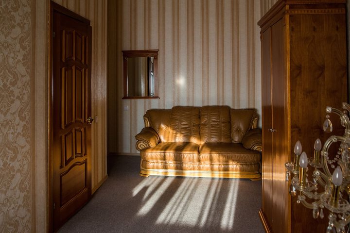 Room 26 of 60