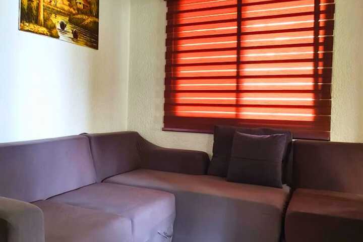 Room 34 of 96