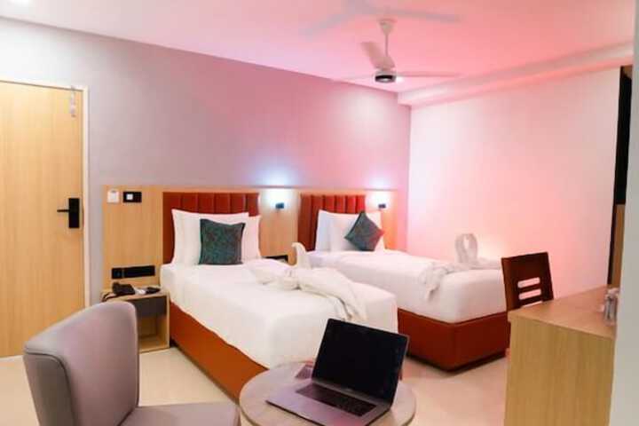 Room 14 of 59