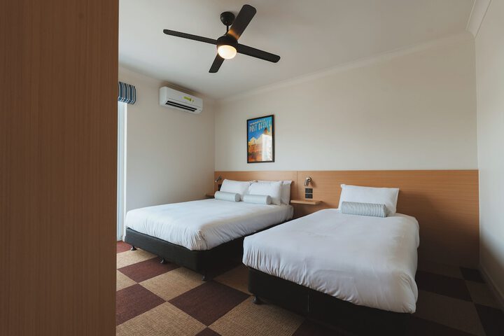 Room 19 of 123