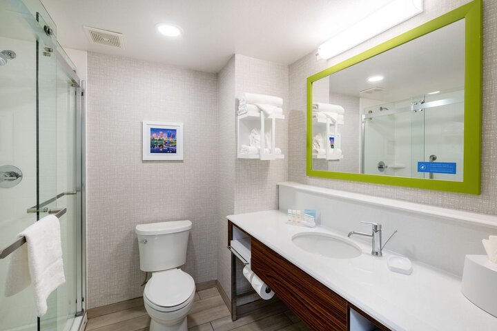 Bathroom shower