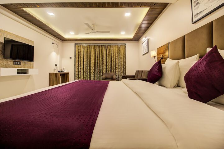 Room 5 of 21