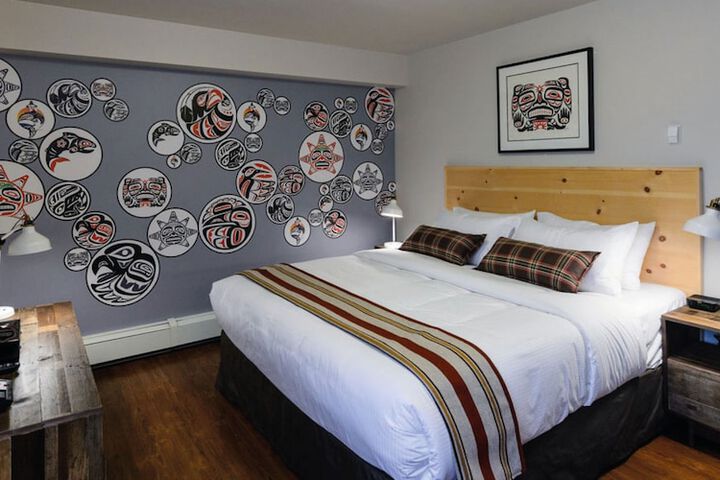 Room 65 of 108