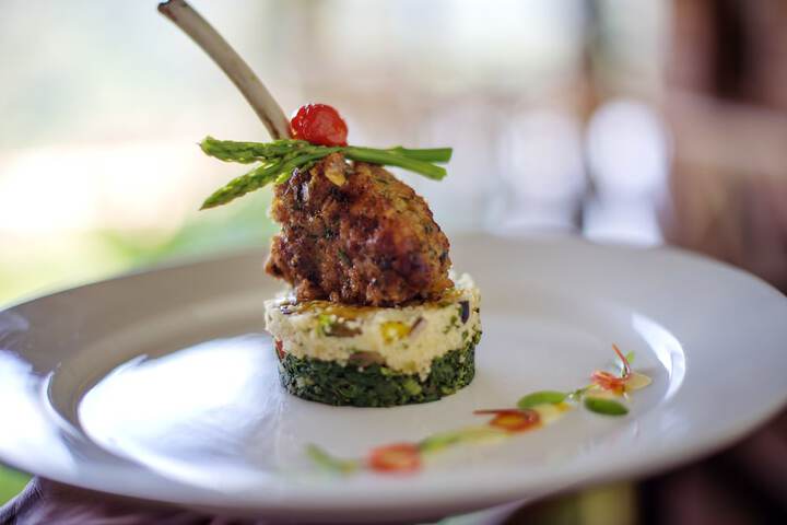 Dining Photos