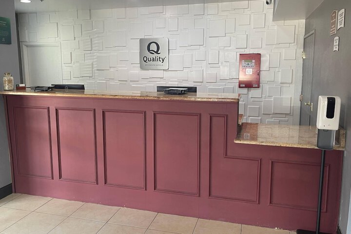 Guest Lobby