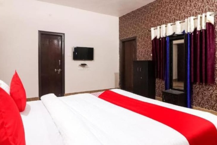 Goroomgo Purple Villa Bhubaneswar