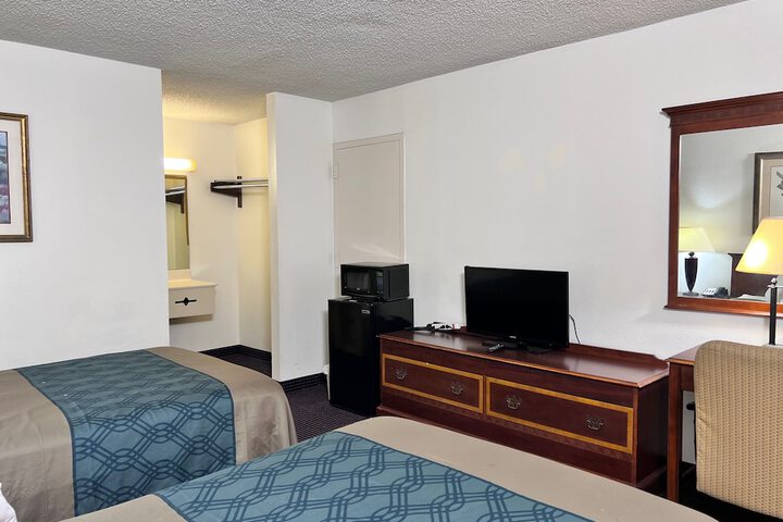 Room 20 of 30