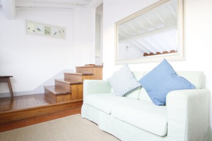Room 4 of 15