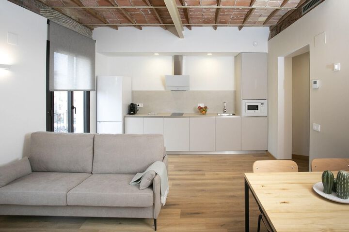 Room 8 of 20