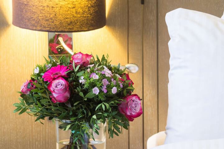 Room amenity