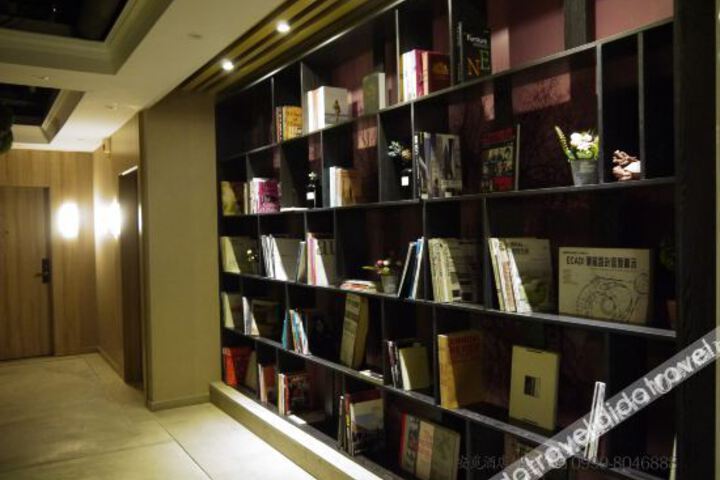 Hotel Interior 13 of 17