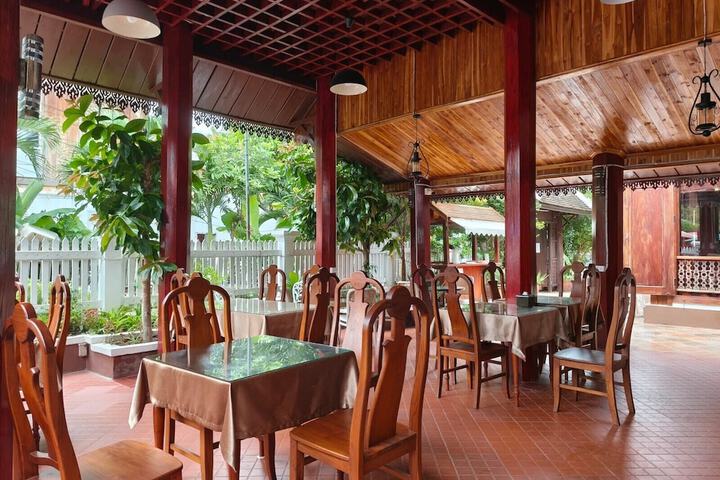 ANANTA HOTEL