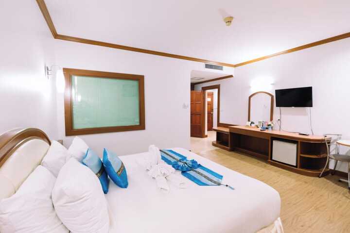 Room 21 of 73