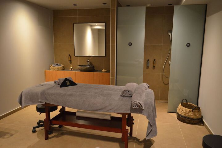 Spa 113 of 221