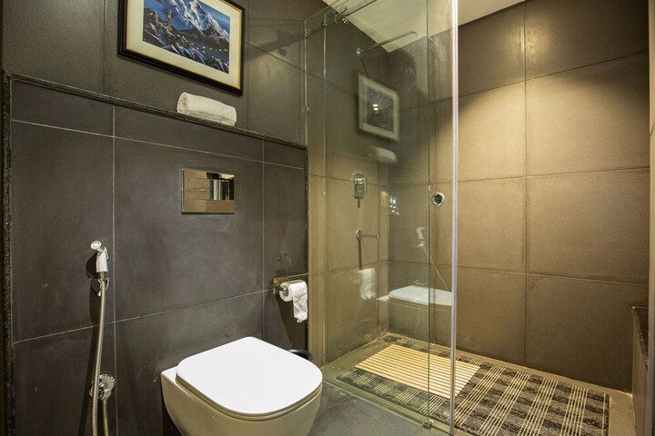 Room 20 of 28