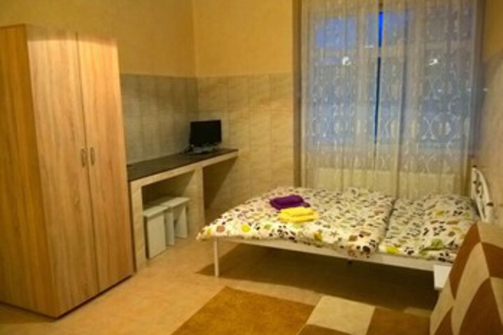 Room 45 of 72