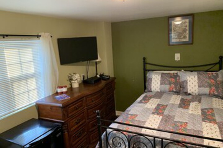 Room 42 of 44