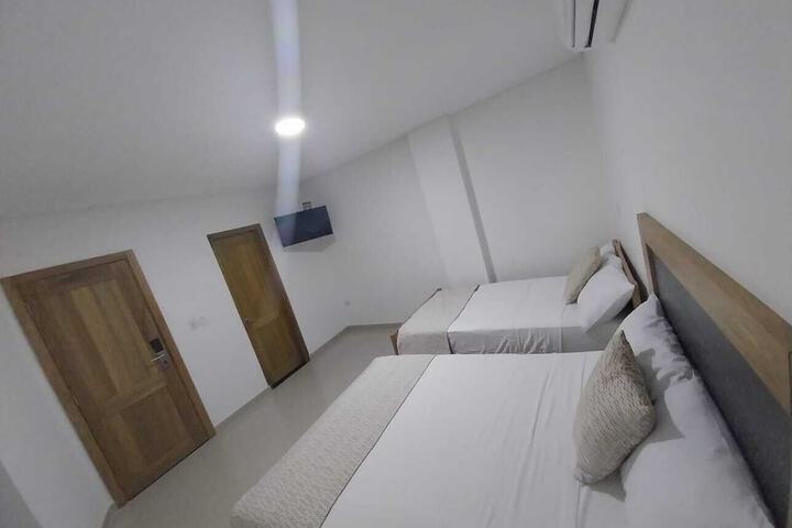 Room 9 of 24