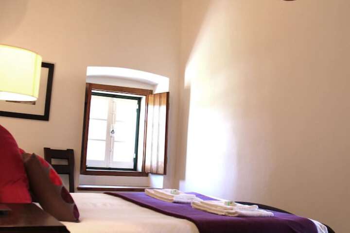 Room 10 of 60