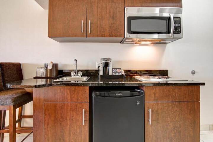 Private kitchenette