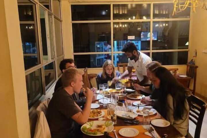 Dining 58 of 86