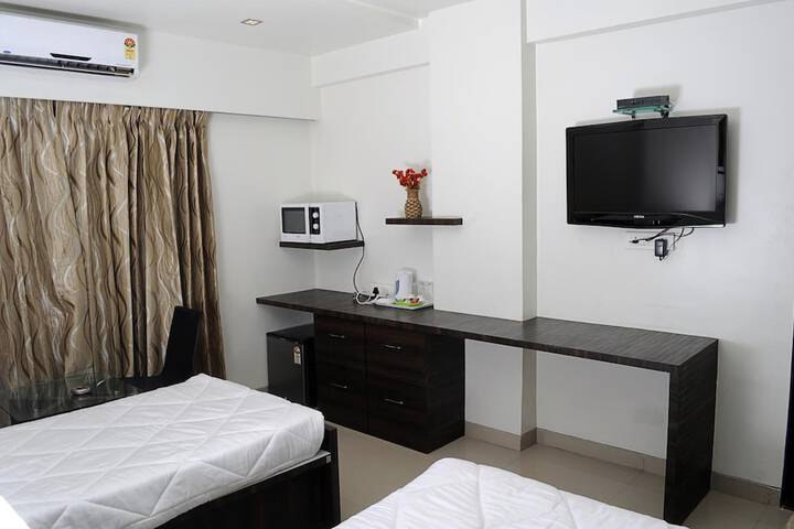 Room 10 of 23