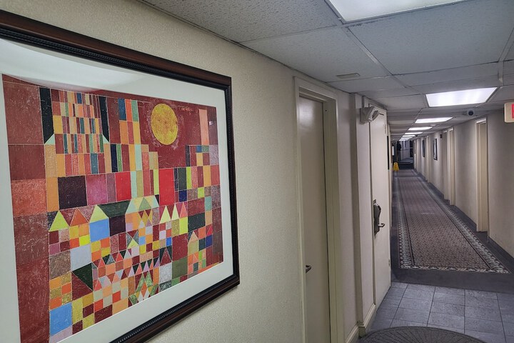 Ballroom/Hall 11 of 19