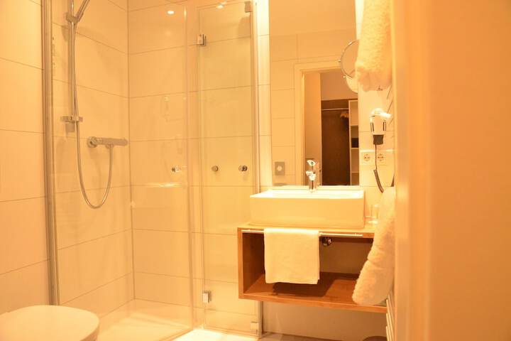 Room 29 of 56