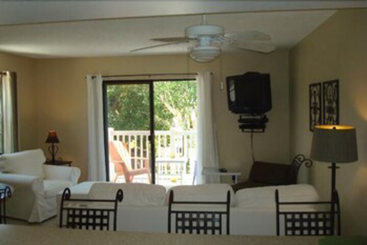 Room 17 of 42