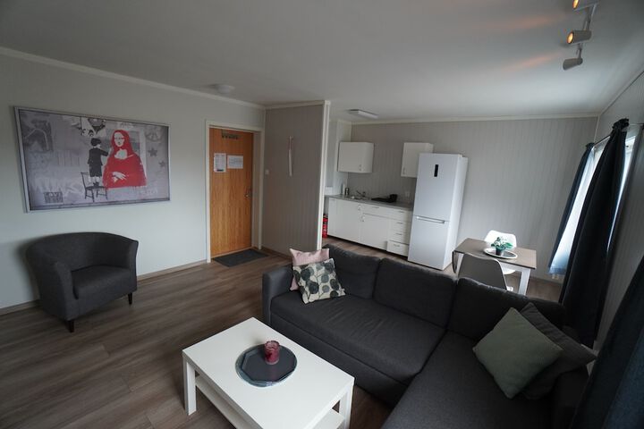 Room 5 of 24