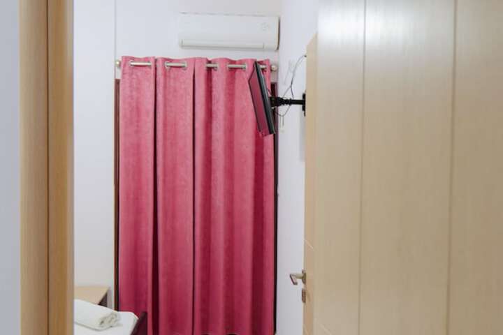 Room 15 of 68