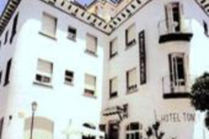 Image of Hotel Can Tonet - Adults Only
