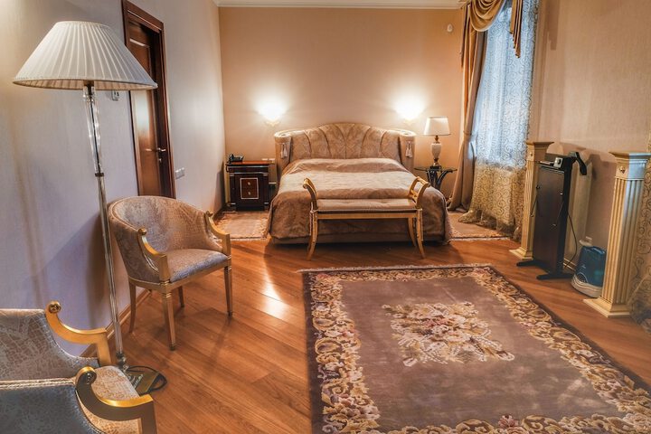 Room 15 of 56