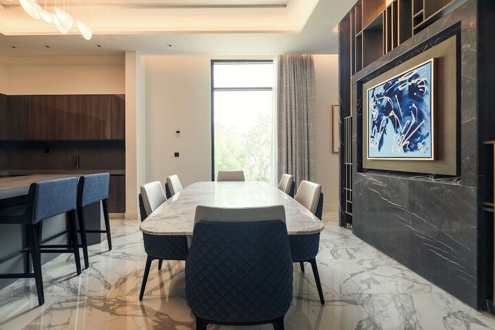 Room 50 of 178