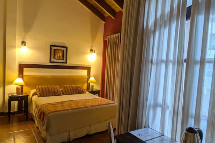 Room 9 of 36