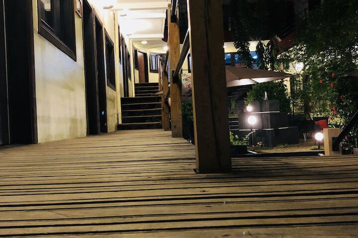 Terrace/Patio 70 of 77