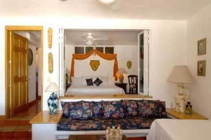 Room 18 of 71