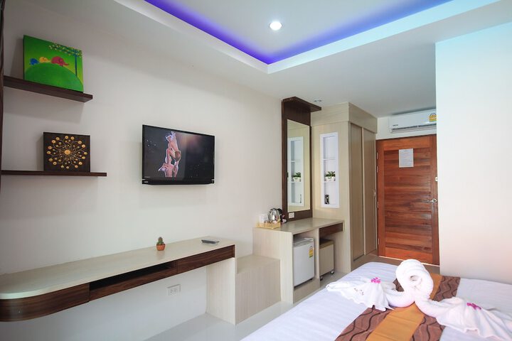 Room 25 of 52
