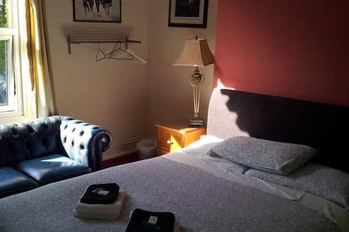 Room 7 of 17