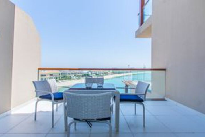 Terrace/Patio 3 of 18
