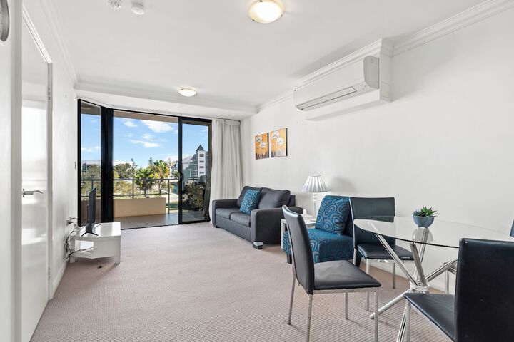 Room 21 of 51