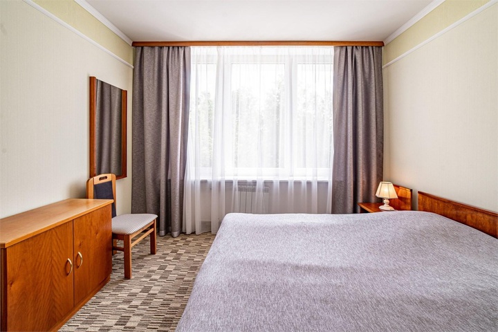 Room 12 of 31