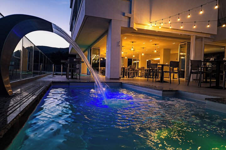 Pool 59 of 126