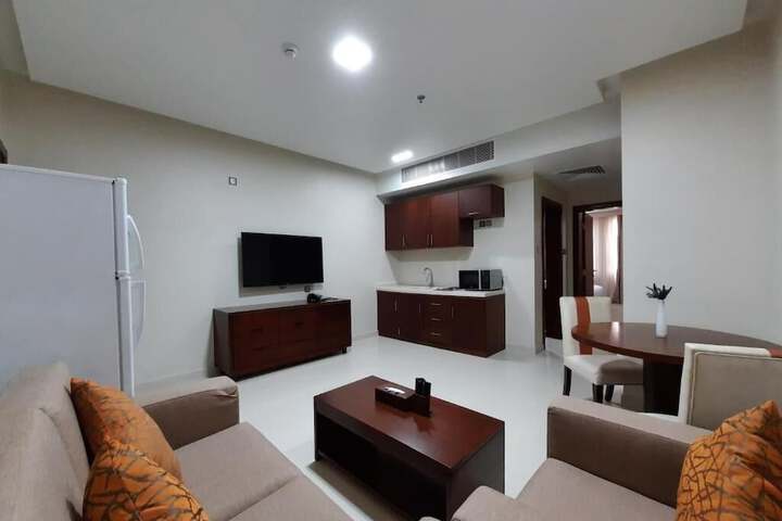 Room 10 of 15