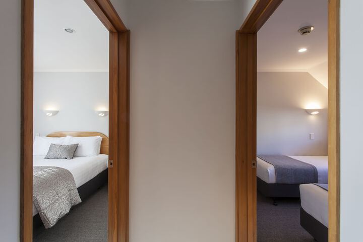Room 13 of 46
