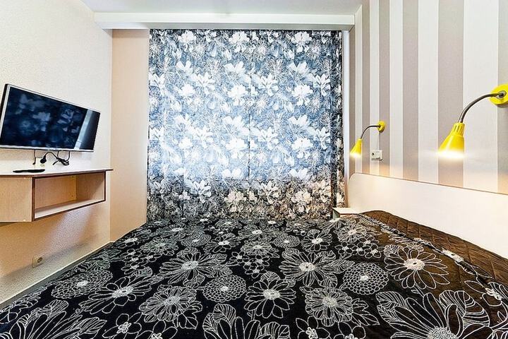 Room 18 of 42
