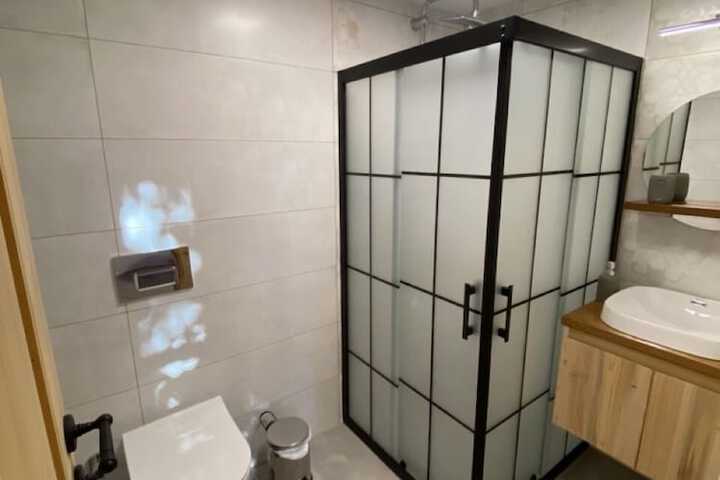 Room 20 of 58