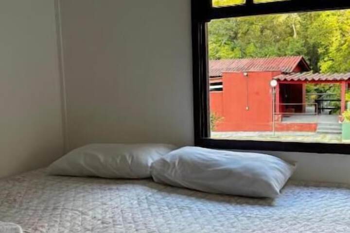 Room 5 of 60