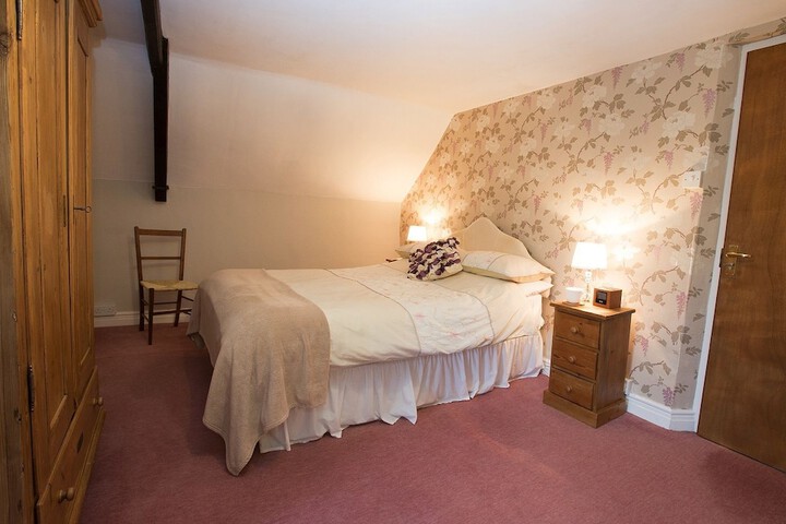 Room 3 of 58